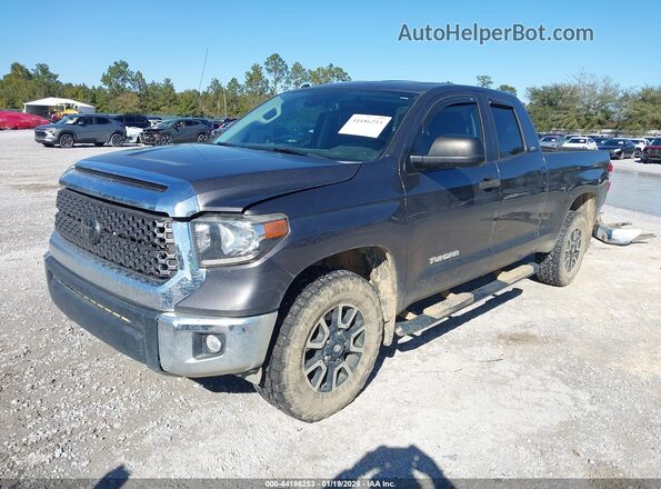 5TFRM5F19JX131722 2018 TOYOTA TUNDRA Gray 