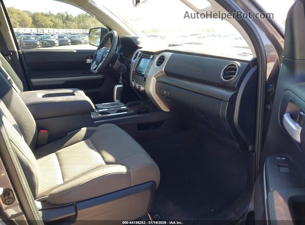 5TFRM5F19JX131722 2018 TOYOTA TUNDRA Gray 