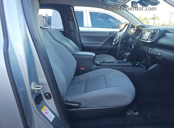 5TFRX5GN2KX146461 2019 TOYOTA TACOMA  Tył lewy