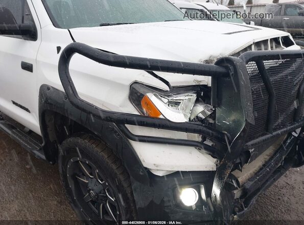 5TFUY5F16GX501239 2016 TOYOTA TUNDRA White 