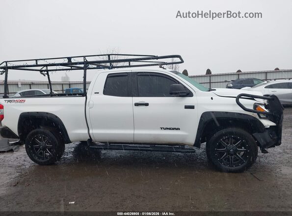 5TFUY5F16GX501239 2016 TOYOTA TUNDRA White 