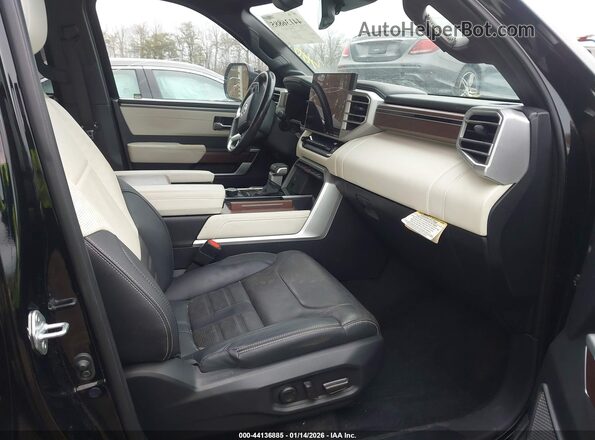 5TFVC5DB2PX030575 2023 TOYOTA TUNDRA HYBRID Black Widok wnętrza z przodu
