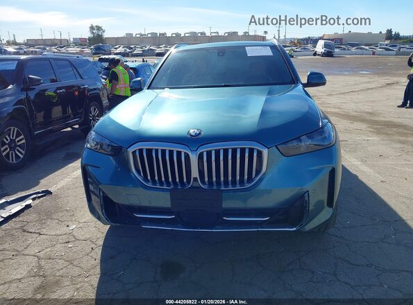5UX13EU06R9S86382 2024 BMW X5 Green Вид щитка приладів