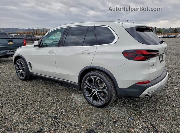 5UX13EU07R9T88841 2024 BMW X5 White უკანა მარცხენა