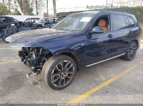 5UX23EM00R9S13092 2024 BMW X7 Dark Blue Передняя левая четверть