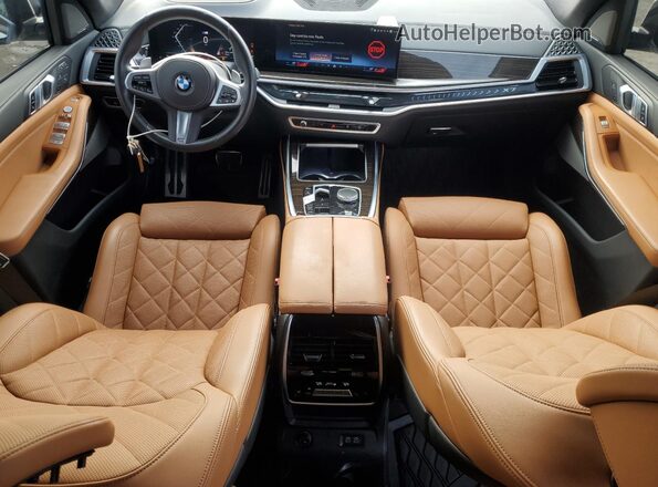 5UX23EM04R9V43155 2024 BMW X7 White 