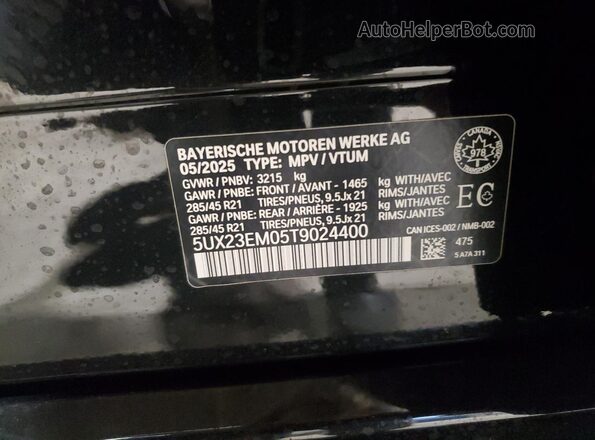 5UX23EM05T9024400 2026 BMW X7 Black Панорамний вид салону 360°