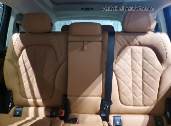 5UX23EM05T9024400 2026 BMW X7 Black Вид задніх сидінь