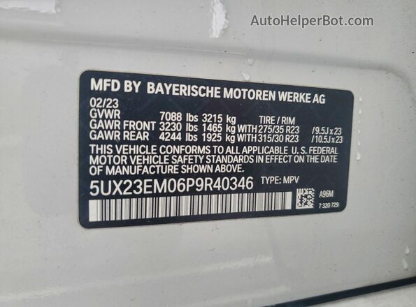 5UX23EM06P9R40346 2023 BMW X7 White Սալոնի 360 աստիճան տեսք