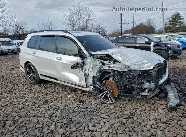 5UX23EM09R9U60255 2024 BMW X7 White Delantero derecho