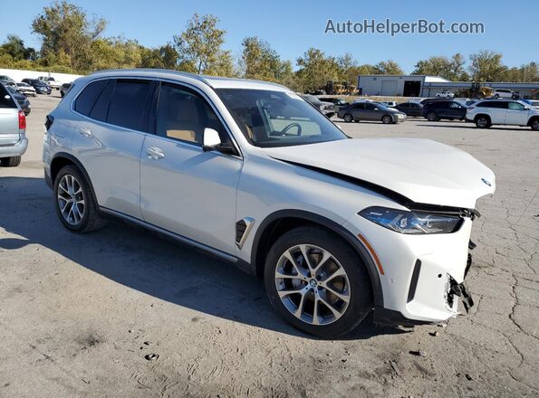 5UX23EU04S9Y21901 2025 BMW X5 White წინა მარჯვენა