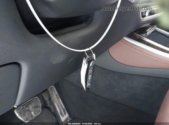 5UX23EU07R9T45539 2024 BMW X5 White Widok deski rozdzielczej