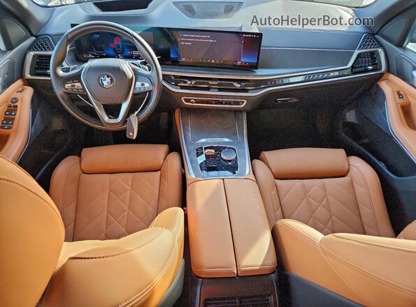 5UX23EU07R9U69309 2024 BMW X5 Black Dashboard view