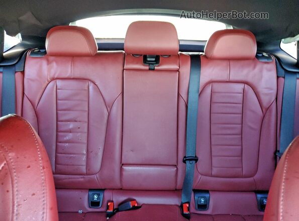 5UX2V1C01M9H34287 2021 BMW X4 Белый Вид задних сидений