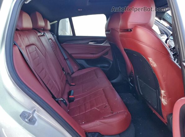 5UX2V1C01M9H34287 2021 BMW X4 Белый Вид задней части салона