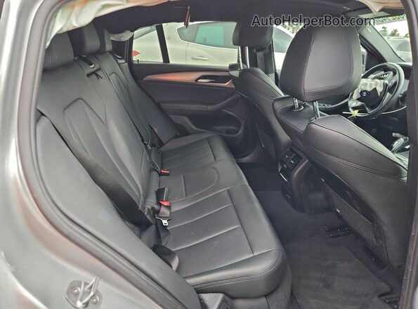 5UX2V1C03L9B28634 2020 BMW X4 Серебряный Вид задних сидений
