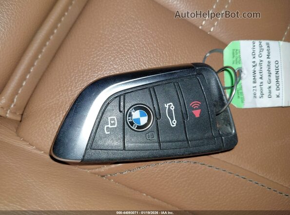 5UX2V1C04M9D87148 2021 BMW X4 Серый Вид панели приборов