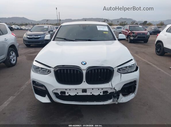 5UX2V5C04M9D93698 2021 BMW X4 White Widok zestawu wskaźników