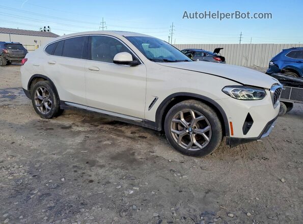 5UX33DT02N9K81856 2022 BMW X4 White Przód prawy