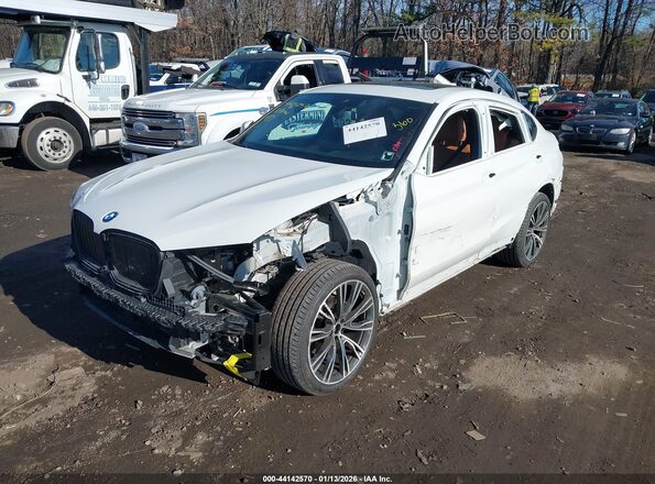 5UX33DT09P9P80799 2023 BMW X4 White Вид спереду