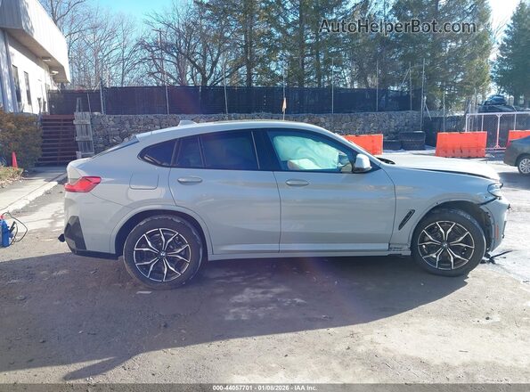 5UX33DT0XS9Z61810 2025 BMW X4 Gray სალონის 360-გრადუსიანი ხედი