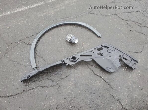 5UX33EM05R9T62618 2024 BMW X7 Gray VIN კოდის სტიკერის ხედი