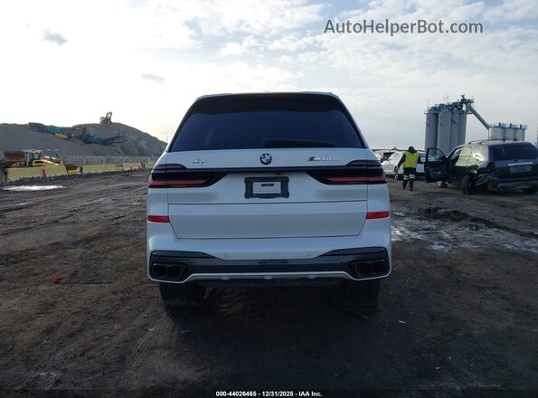 5UX33EM07R9U16162 2024 BMW X7 White 