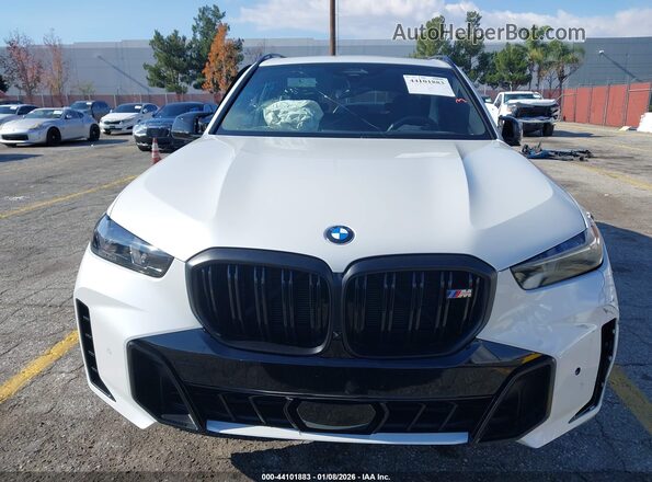 5UX33EU02S9Y01313 2025 BMW X5 White Вид спереду