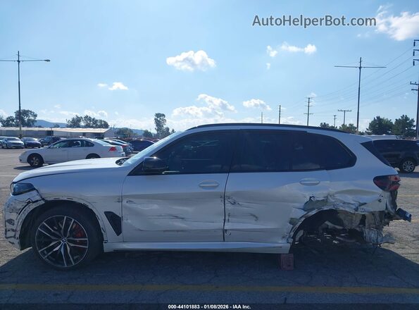 5UX33EU02S9Y01313 2025 BMW X5 White 