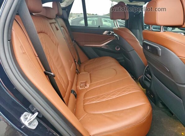 5UX33EU0XS9Z20789 2025 BMW X5 Blue Սալոնի հետևի տեսք