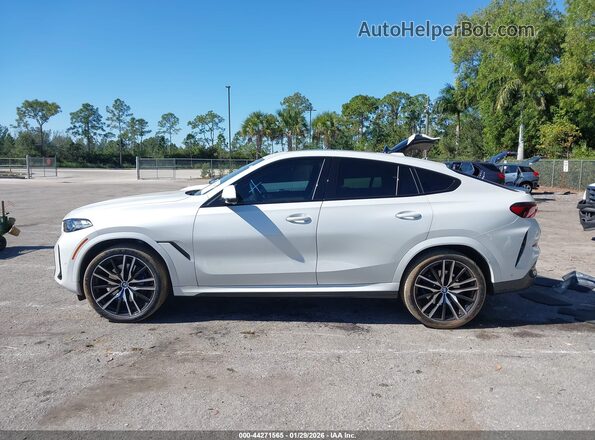 5UX33EX01R9U30683 2024 BMW X6 White Панорамний вид салону 360°