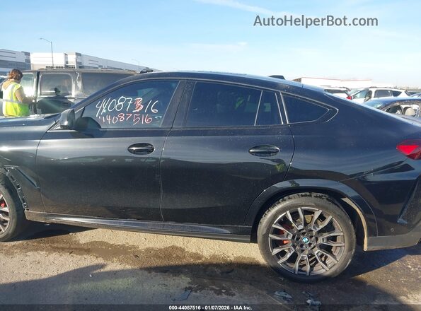 5UX33EX02R9T85883 2024 BMW X6 Black Սալոնի 360 աստիճան տեսք