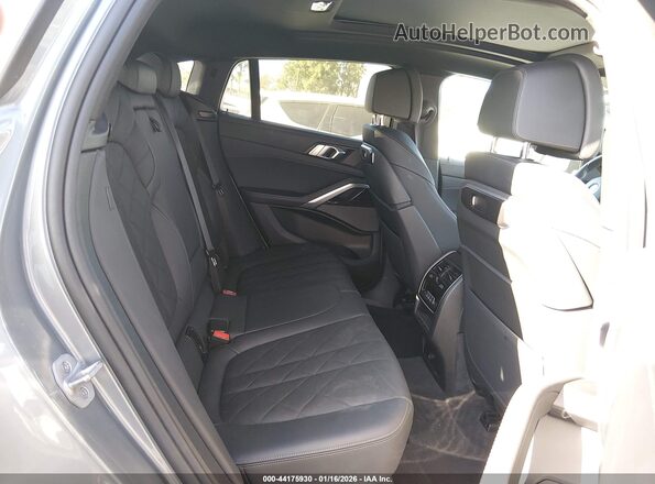 5UX33EX02S9W98230 2025 BMW X6 Серый Вид наклейки с VIN-кодом