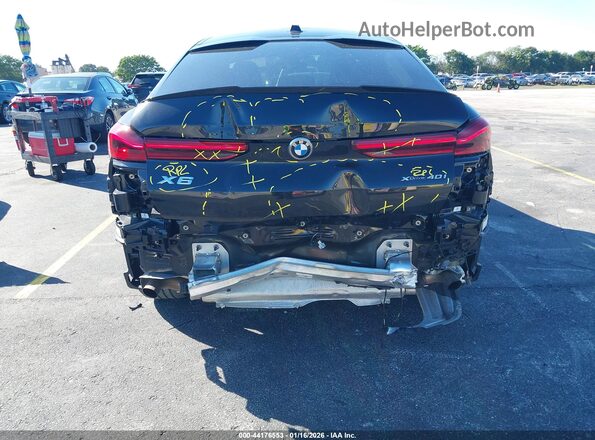 5UX33EX06S9Z23538 2025 BMW X6 Black Vista frontal