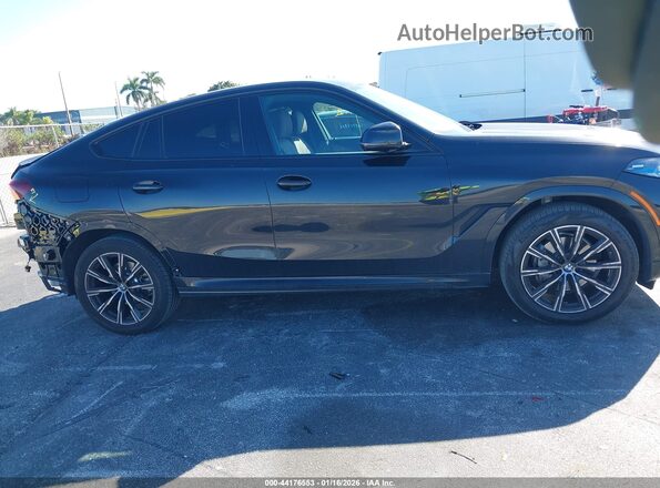 5UX33EX06S9Z23538 2025 BMW X6 Black Vista interior de 360 grados