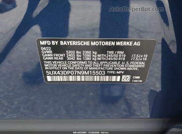 5UX43DP07N9M15503 2022 BMW X3 Blue Vista del compartimento del motor