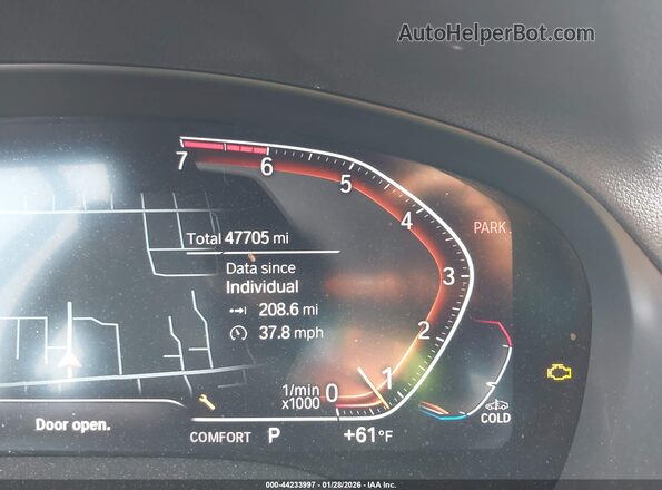 5UX43DP07N9M15503 2022 BMW X3 Blue Vista de los asientos traseros