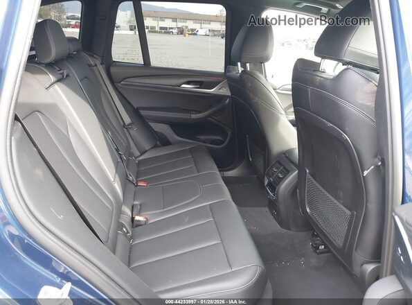 5UX43DP07N9M15503 2022 BMW X3 Blue Vista de la etiqueta del VIN