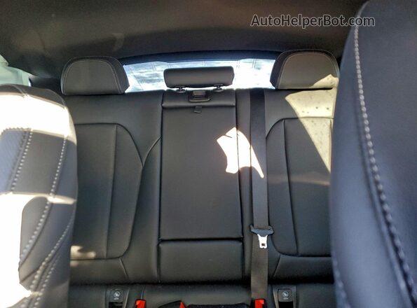 5UX43DT02S9241048 2025 BMW X4 Gray Rear seats view