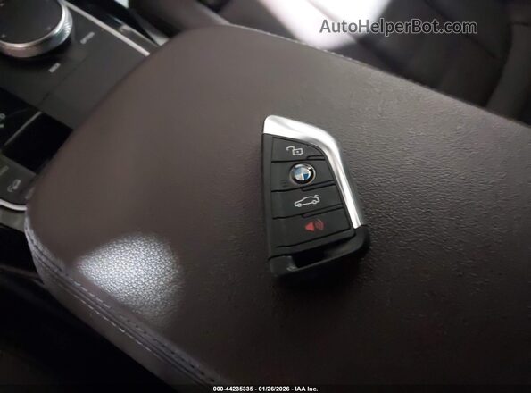 5UX43DT03N9L75409 2022 BMW X4 Red Առջևի վահանակի տեսք