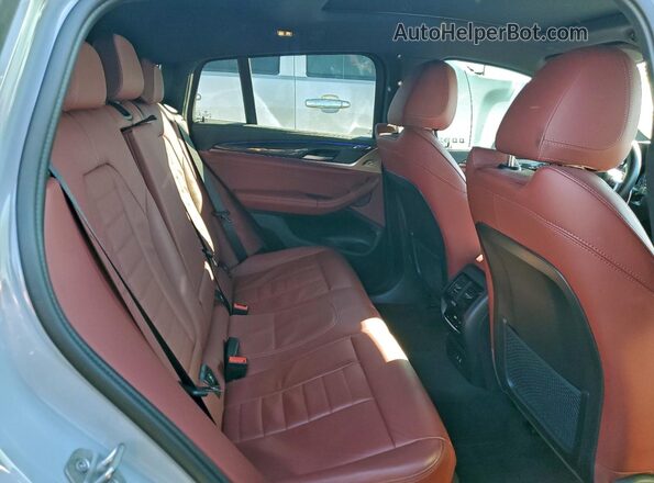 5UX43DT04P9P70850 2023 BMW X4 Gray Vista de los asientos traseros