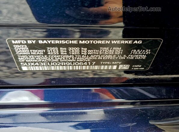 5UX43EU02R9U06417 2024 BMW X5 Blue Widok naklejki z numerem VIN