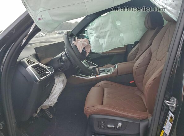 5UX43EU05T9026396 2026 BMW X5 Black Vista interior delantera