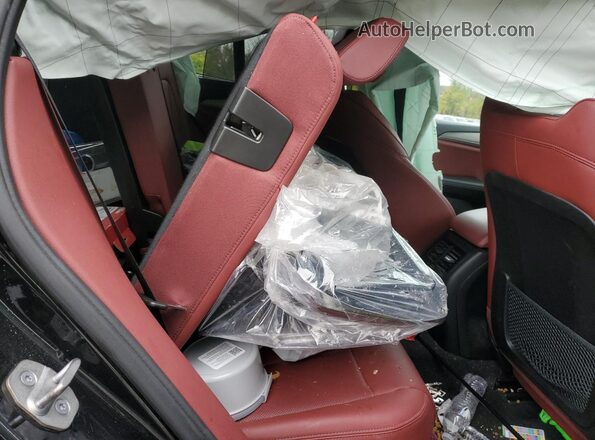 5UX53DP00N9J72105 2022 BMW X3 Black Widok wnętrza z tyłu