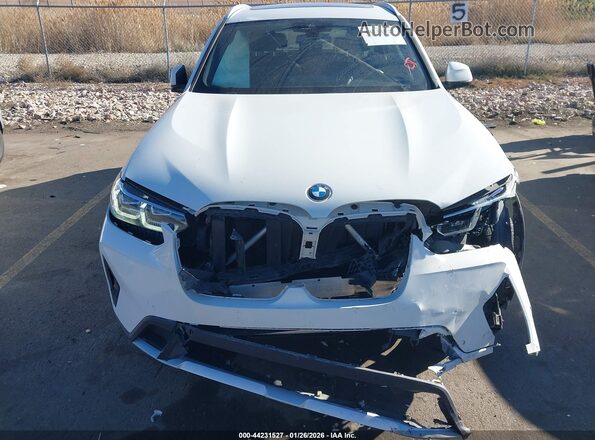 5UX53DP00P9N94037 2023 BMW X3 White Widok zestawu wskaźników