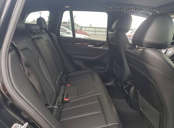 5UX53DP02N9M93322 2022 BMW X3 Black Widok wnętrza z tyłu