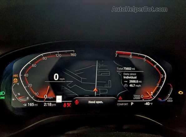 5UX53DP02P9N79846 2023 BMW X3 White ხელსაწყოთა პანელის ხედი
