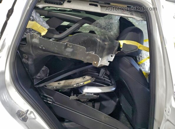 5UX53DP02P9N79846 2023 BMW X3 White უკანა სალონის ხედი
