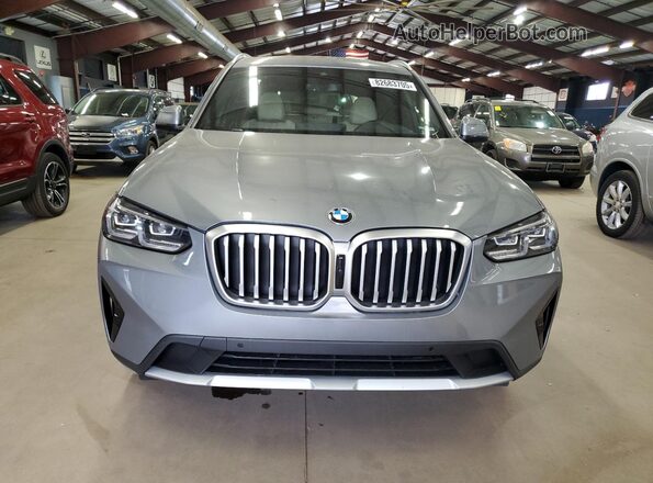 5UX53DP09P9S97784 2023 BMW X3 Silver Вид спереду