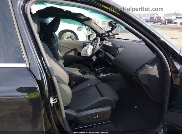 5UX53GP05S9033455 2025 BMW X3 Черный Вид салона спереди